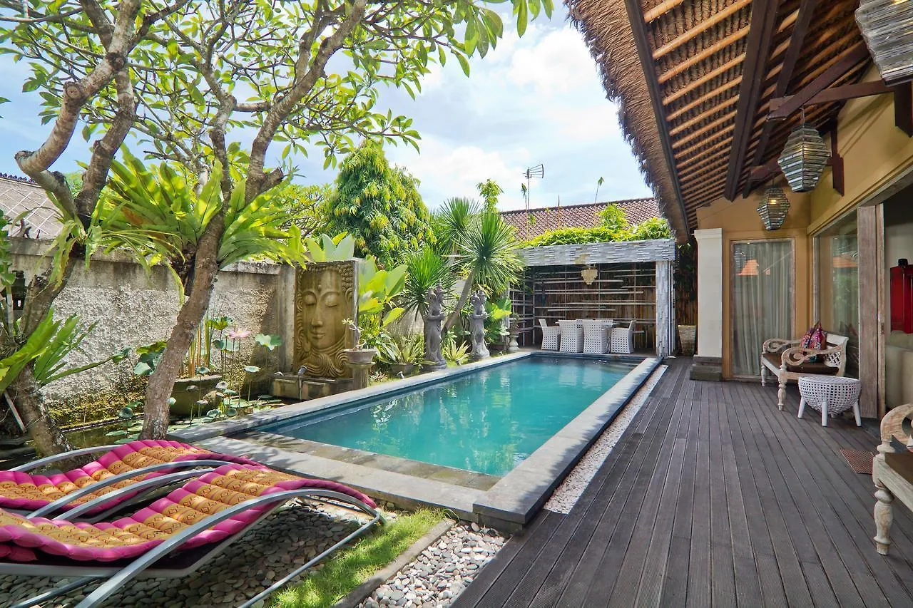 Bamboo Moon Villas Sanur